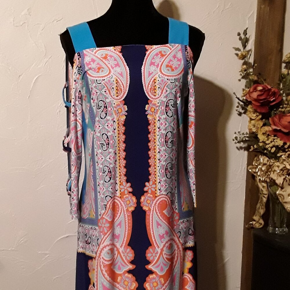 Ivy Lane summer comfort women's dress: Size Medium